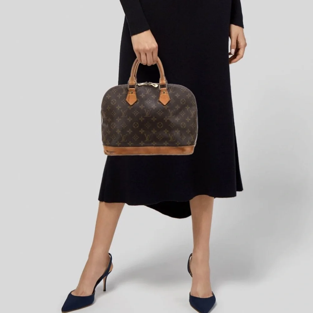 Louis Vuitton Monogram Alma - Picture 4 of 6
